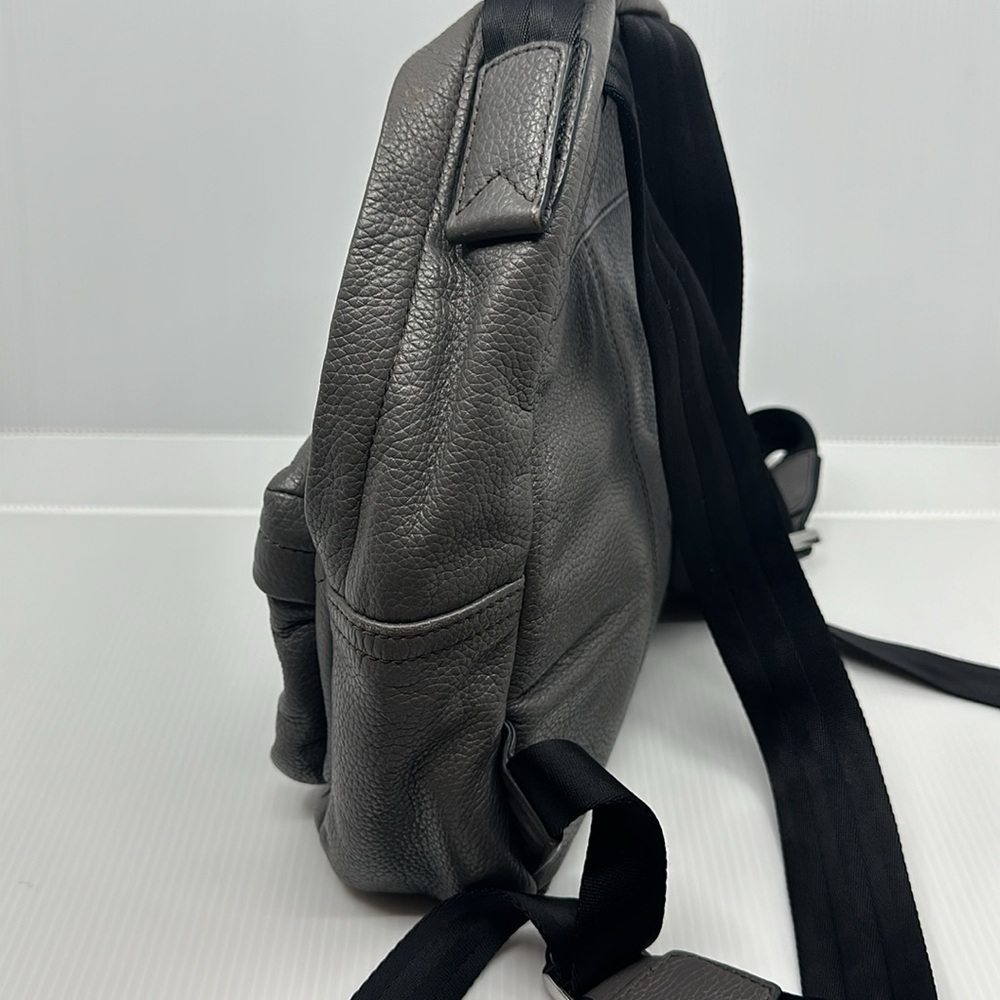 Marc Jacobs Gray Leather Backpack - image 5
